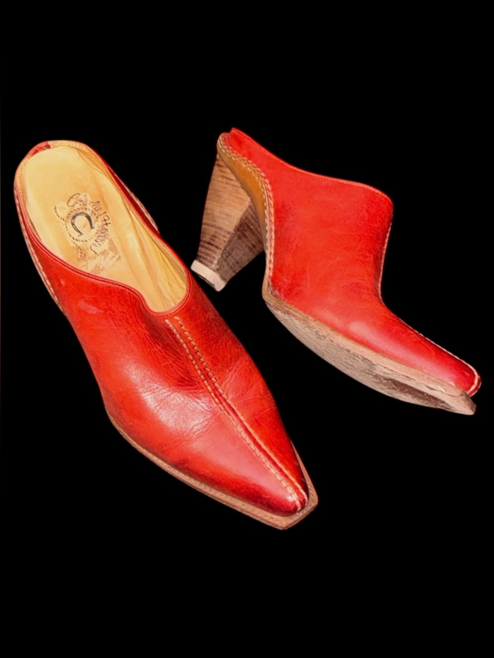 Vintage Red Leather Charlie 1 Horse Lucheese Slip-On Snip Toe Mules Shoes 8.5B